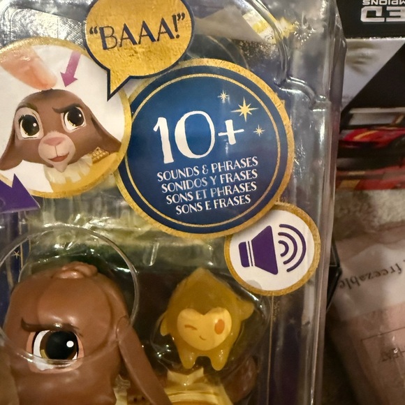 Disney Wish Valentino Interactive Toy - Picture 3 of 4